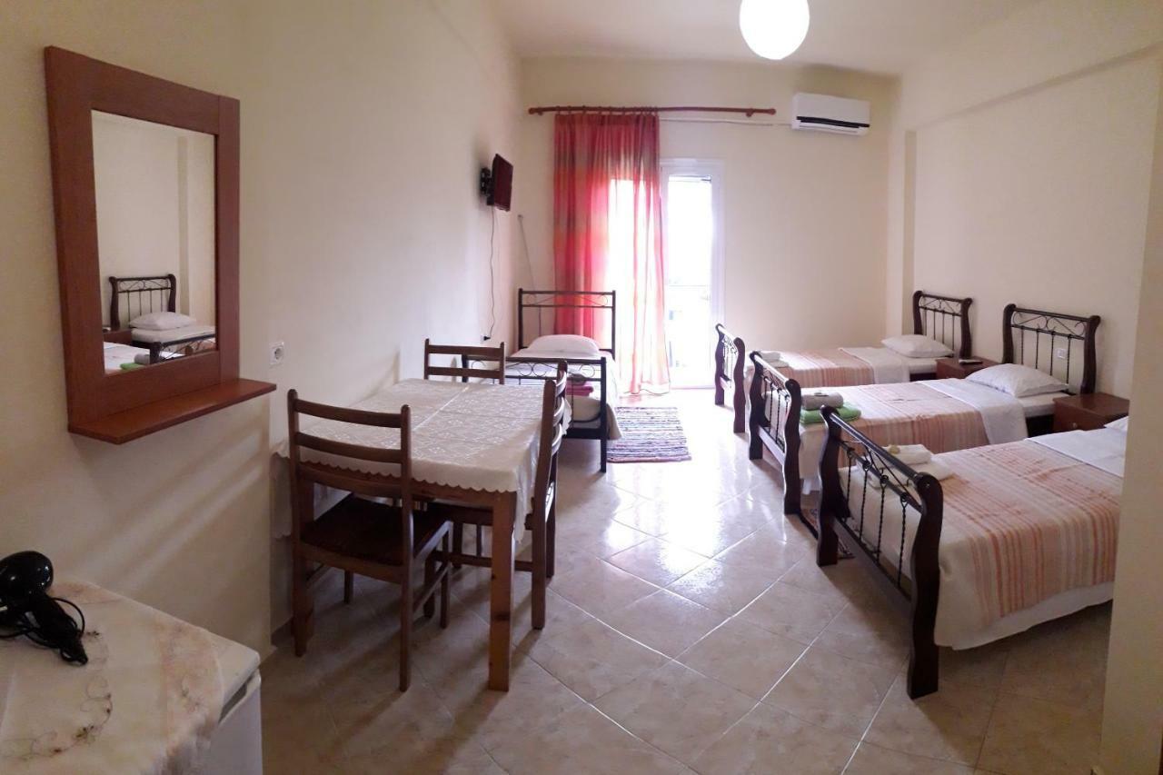 Agrotourism Himara Hotel Szoba fotó